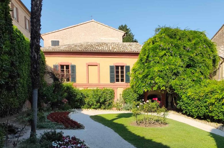 giardino delle ricordanze di casa leopardi a recanati